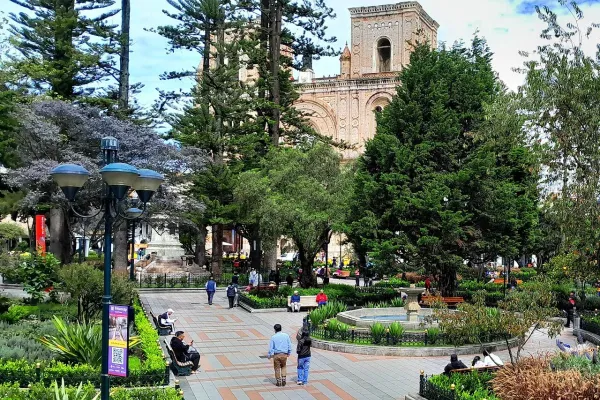 Parque Abdón Calderón