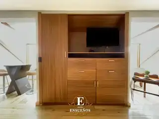 Suites 7